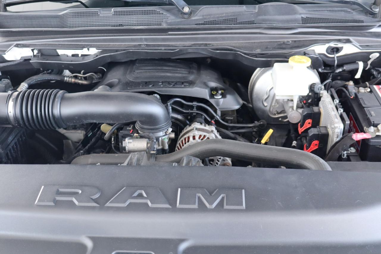 RAM 1500 Big Horn 4x2 Quad Cab 6'4" Box 2020