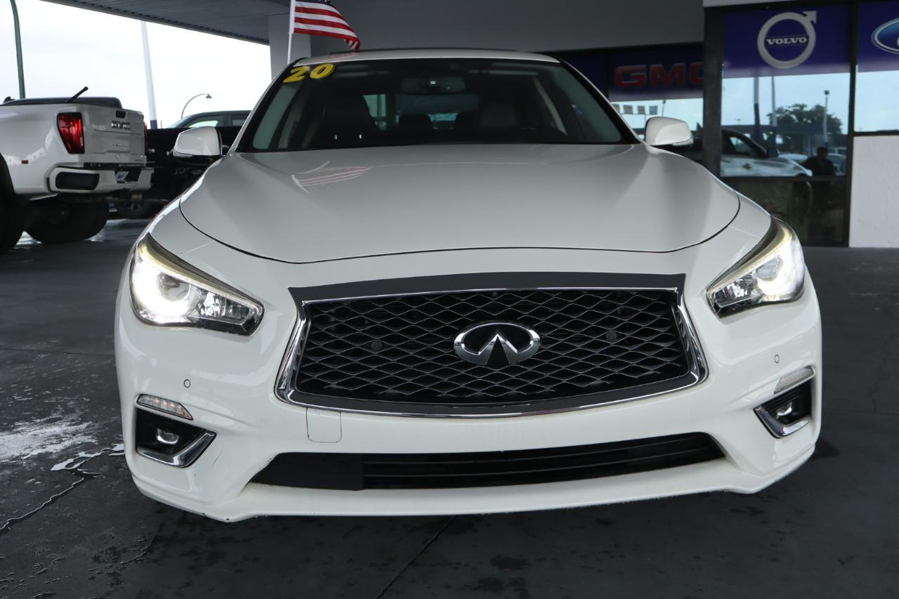 Infiniti Q50 3.0t LUXE RWD 2021