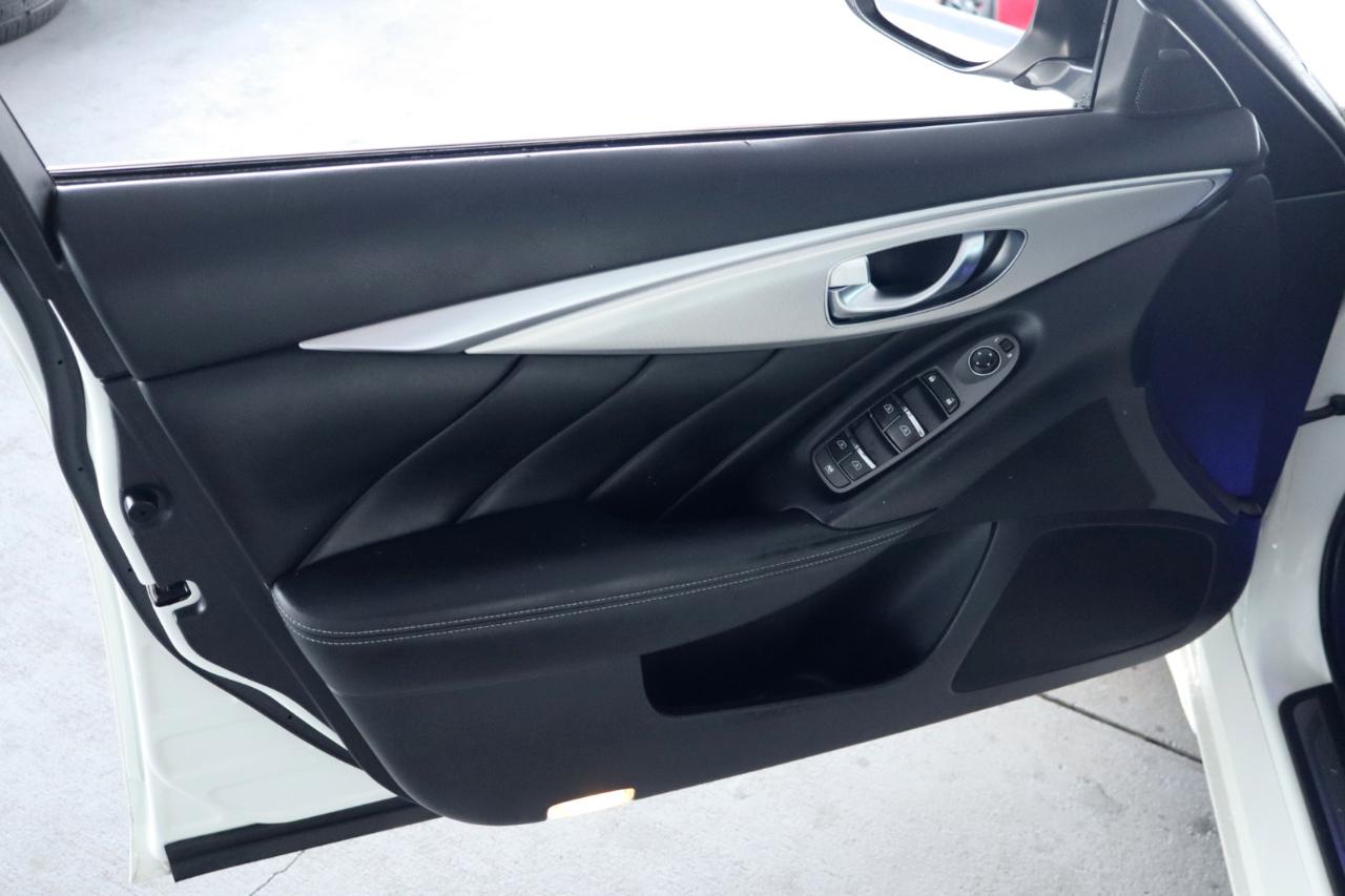 Infiniti Q50 3.0t LUXE RWD 2021