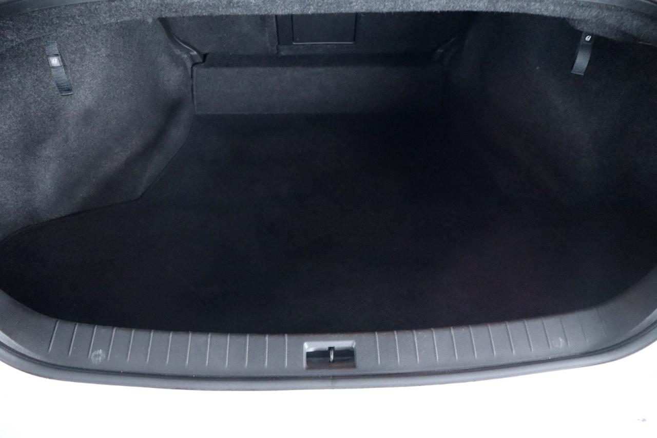 Infiniti Q50 3.0t LUXE RWD 2021
