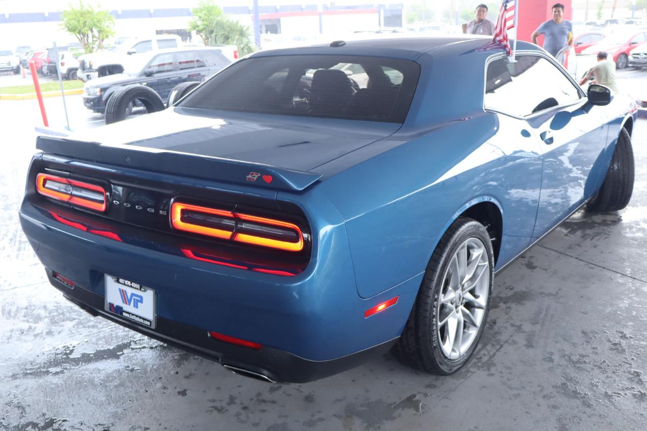 Dodge Challenger GT AWD 2022