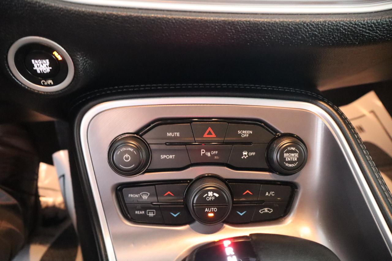 Dodge Challenger GT AWD 2022