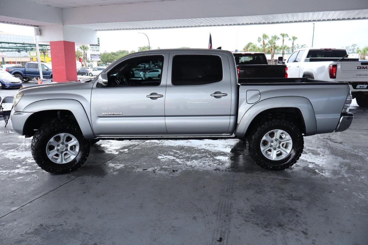 Toyota Tacoma 2WD Double Cab V6 AT PreRunner (Natl) 2015