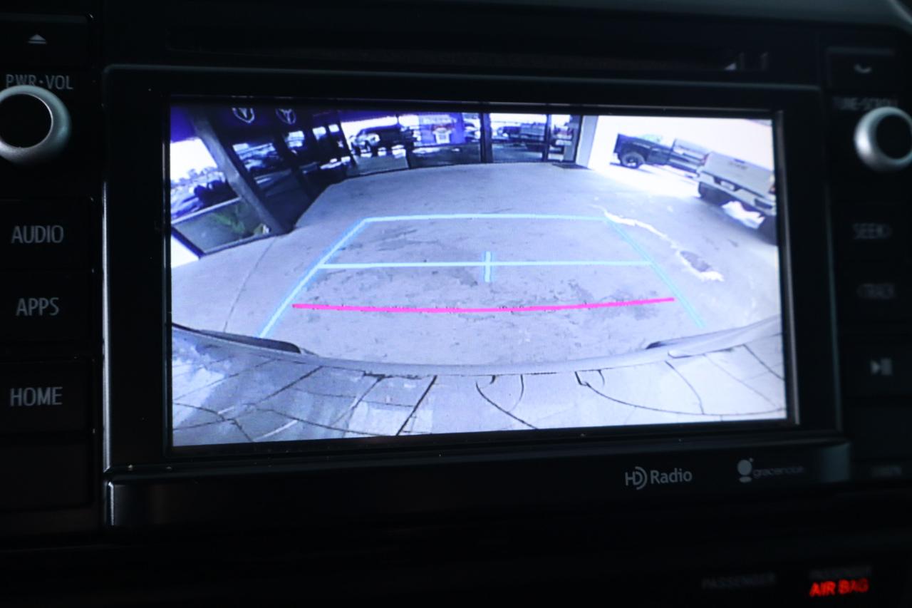 Toyota Tacoma 2WD Double Cab V6 AT PreRunner (Natl) 2015