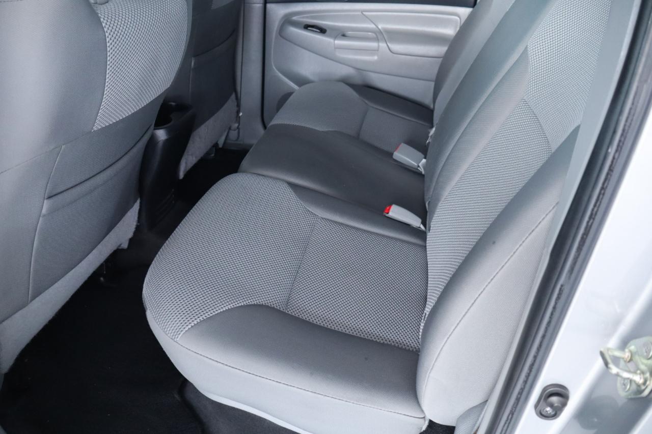 Toyota Tacoma 2WD Double Cab V6 AT PreRunner (Natl) 2015