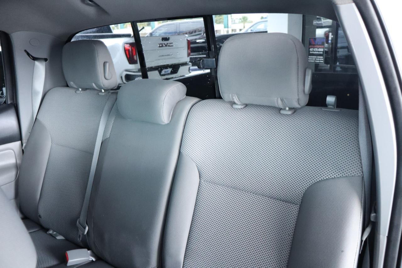 Toyota Tacoma 2WD Double Cab V6 AT PreRunner (Natl) 2015