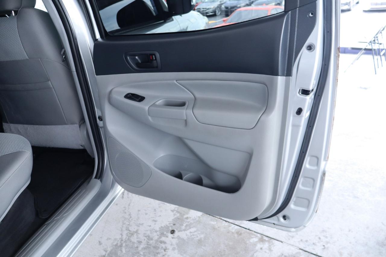 Toyota Tacoma 2WD Double Cab V6 AT PreRunner (Natl) 2015