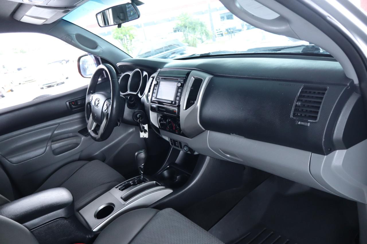 Toyota Tacoma 2WD Double Cab V6 AT PreRunner (Natl) 2015