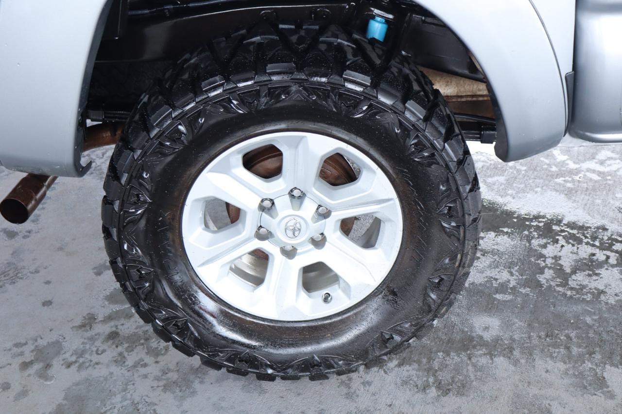 Toyota Tacoma 2WD Double Cab V6 AT PreRunner (Natl) 2015