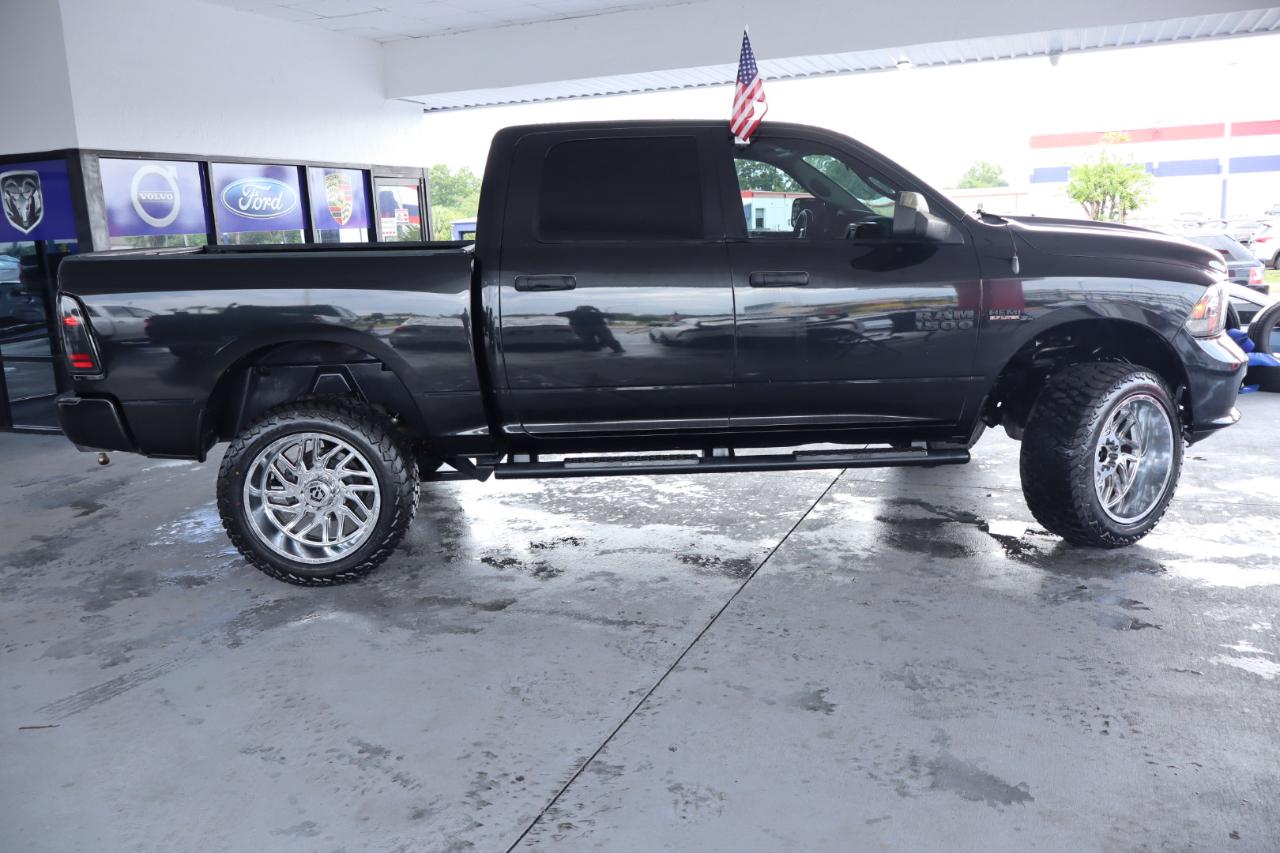 RAM 1500 Tradesman Regular Cab SWB 2WD 2017