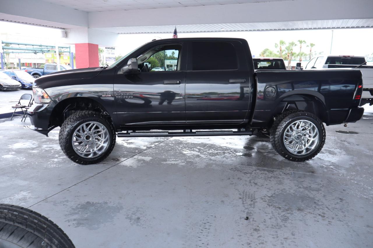 RAM 1500 Tradesman Regular Cab SWB 2WD 2017