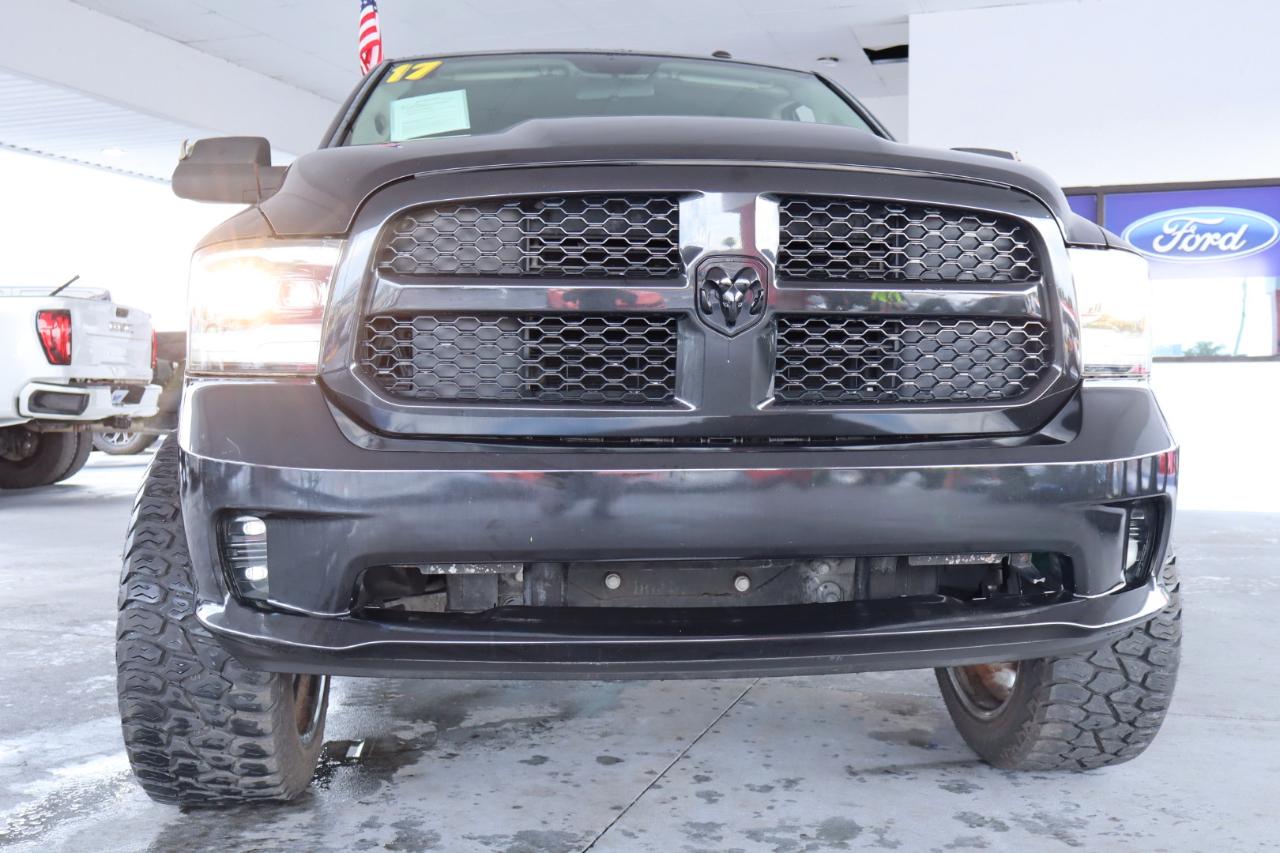 RAM 1500 Tradesman Regular Cab SWB 2WD 2017