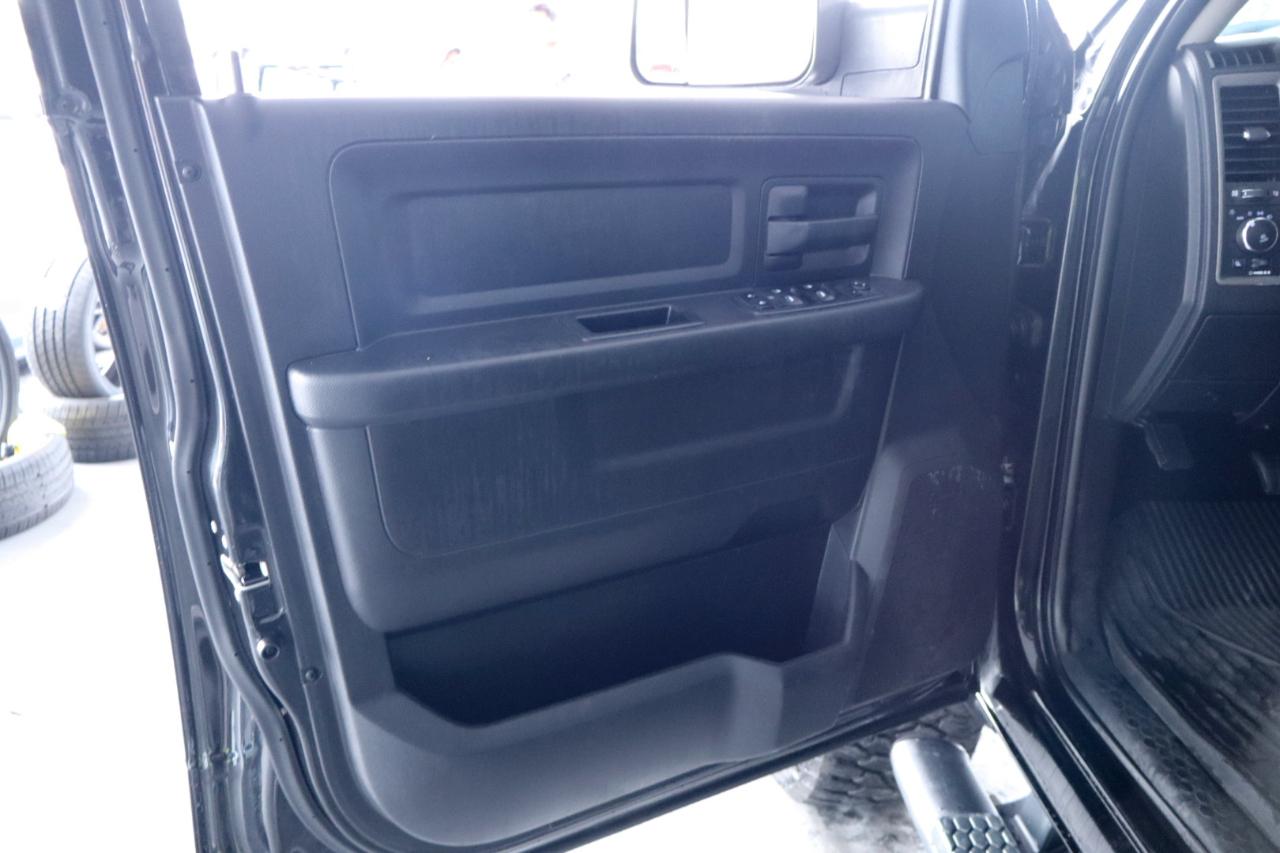 RAM 1500 Tradesman Regular Cab SWB 2WD 2017