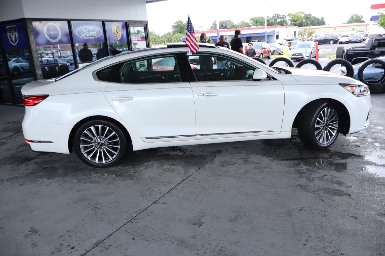 Kia Cadenza Premium Sedan 2017