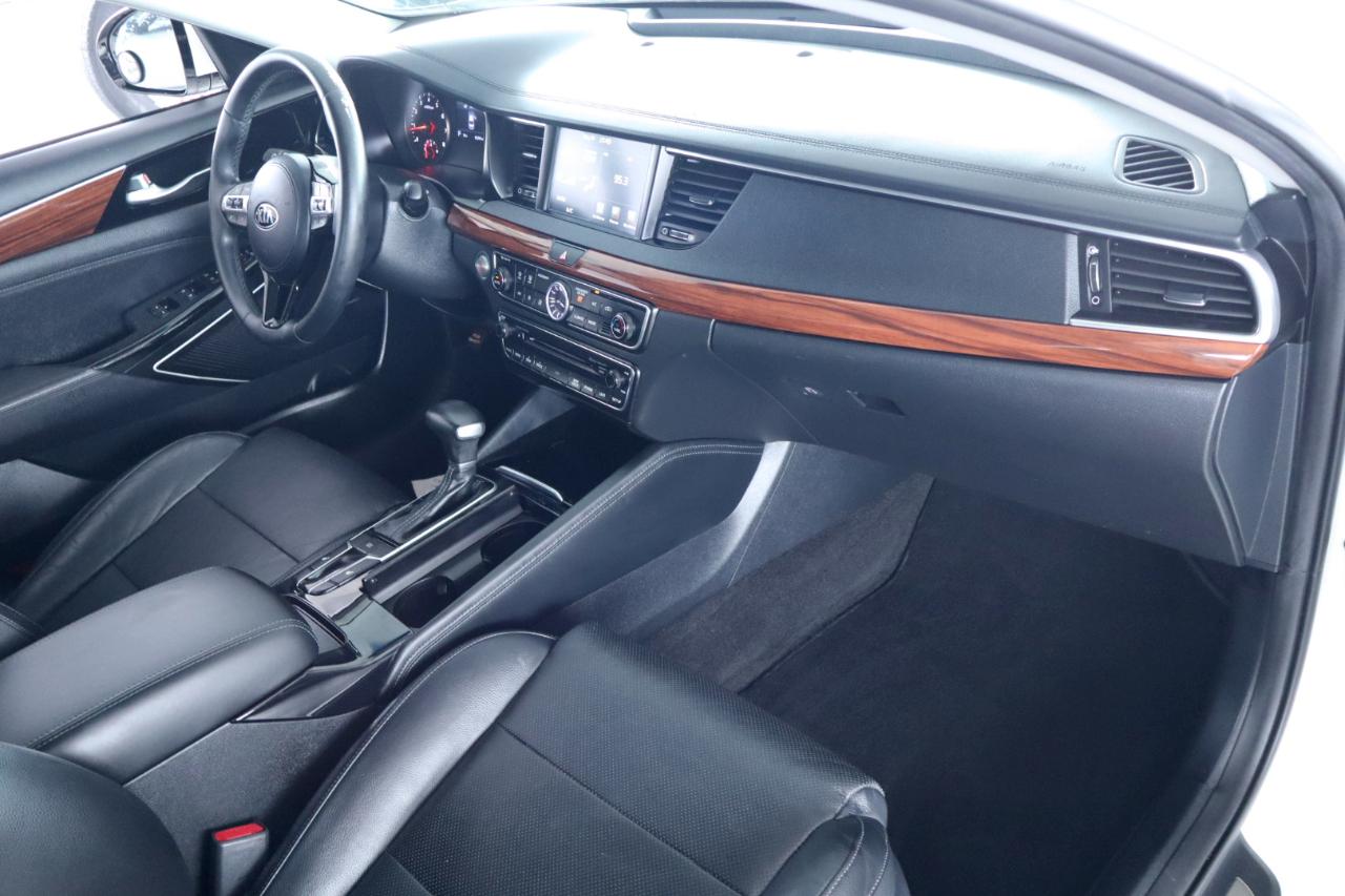 Kia Cadenza Premium Sedan 2017