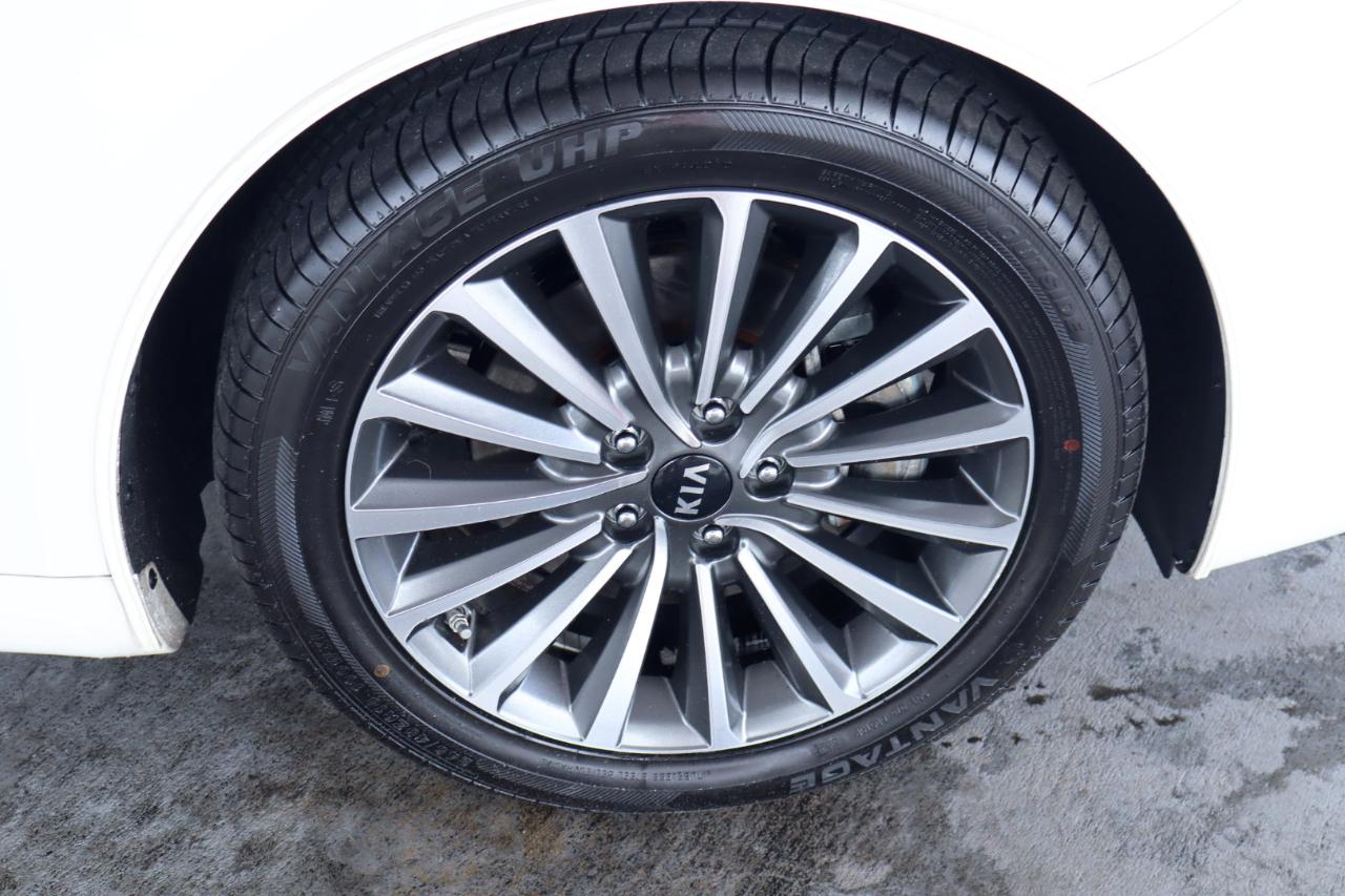 Kia Cadenza Premium Sedan 2017