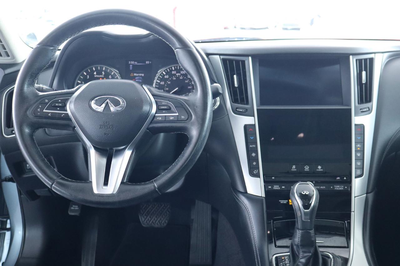 Infiniti Q50 3.0t LUXE RWD 2020