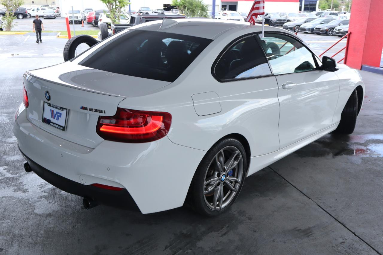 BMW 2 Series 2dr Cpe M235i RWD 2015