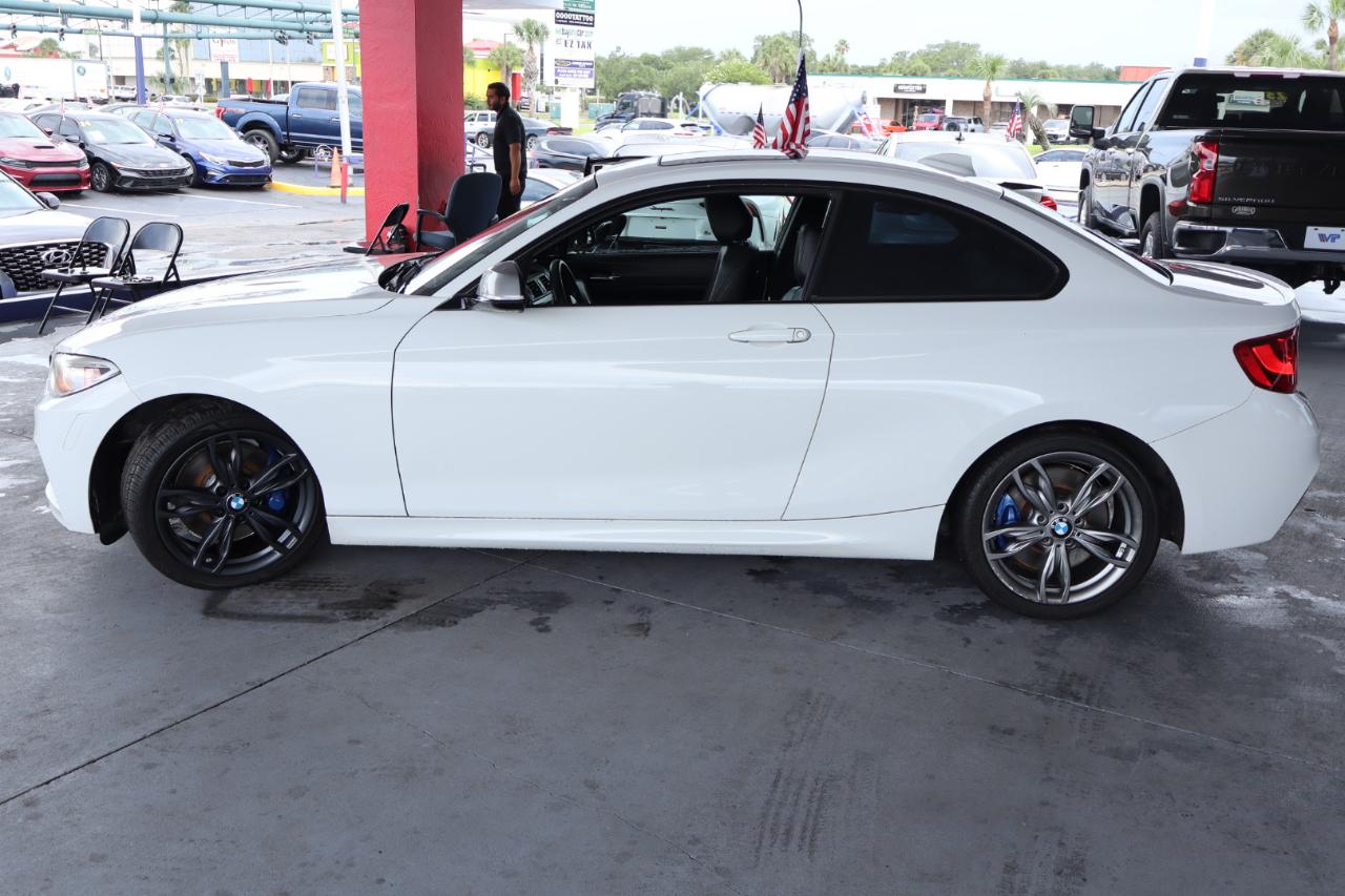 BMW 2 Series 2dr Cpe M235i RWD 2015