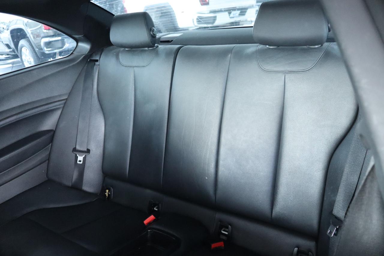 BMW 2 Series 2dr Cpe M235i RWD 2015
