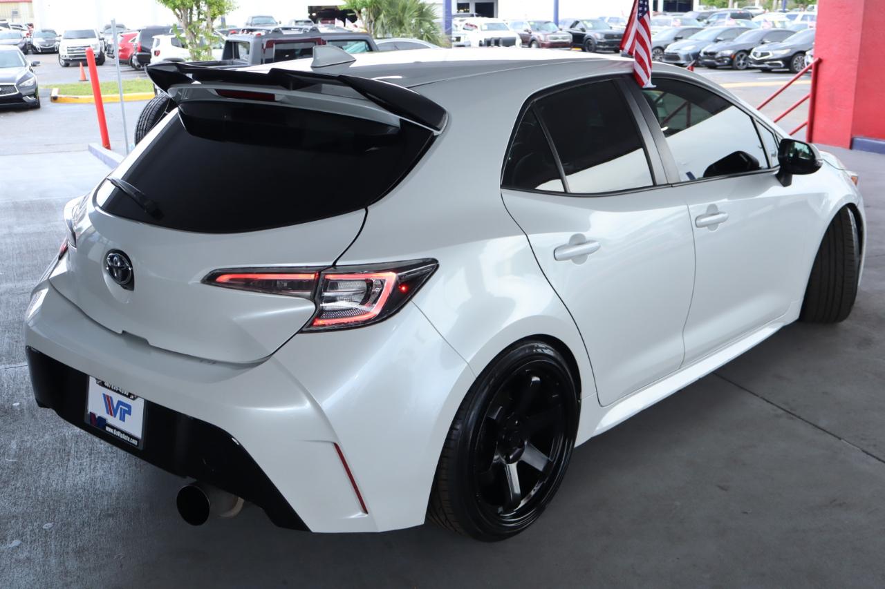 Toyota Corolla Hatchback SE Manual (Natl) 2022