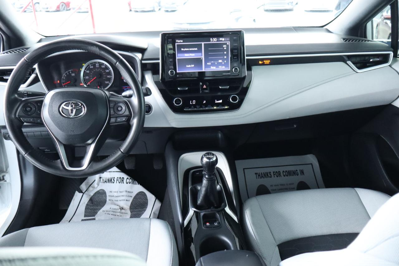 Toyota Corolla Hatchback SE Manual (Natl) 2022
