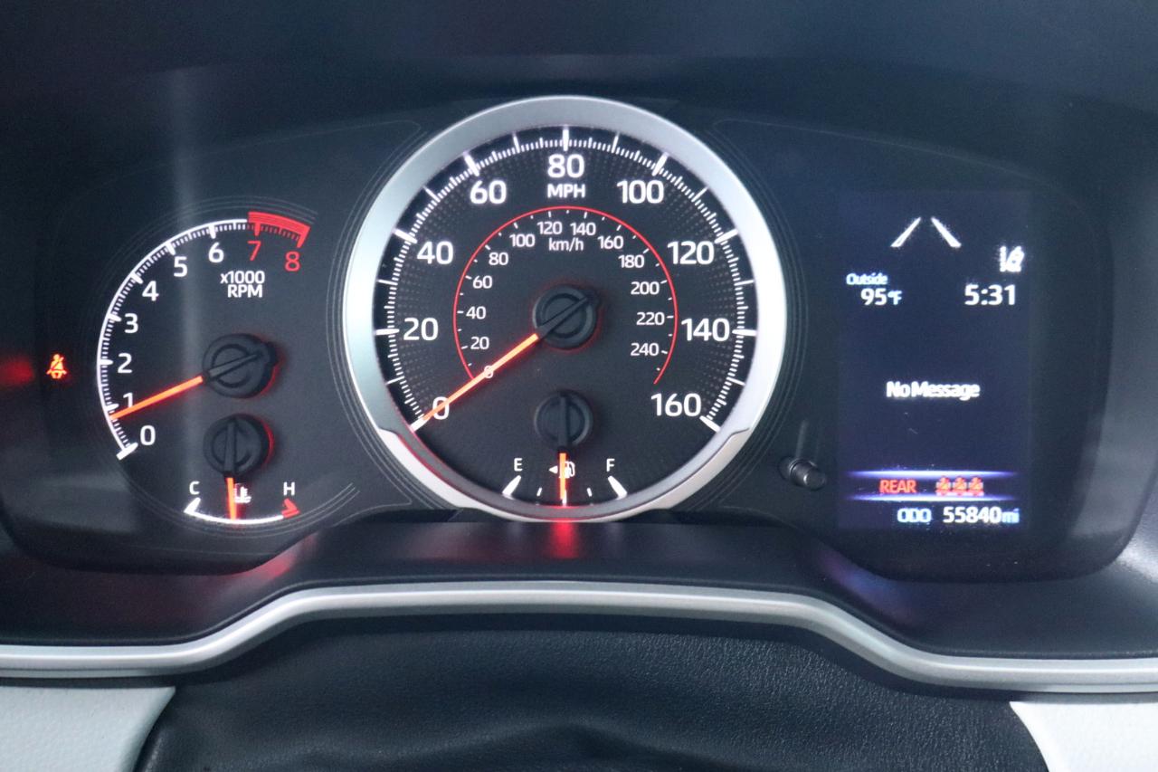 Toyota Corolla Hatchback SE Manual (Natl) 2022