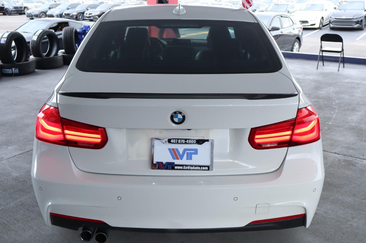 BMW 3 Series 330i xDrive Sedan 2017