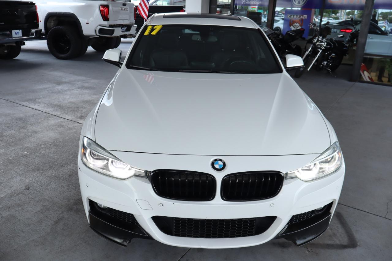 BMW 3 Series 330i xDrive Sedan 2017