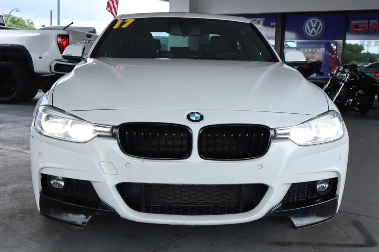 BMW 3 Series 330i xDrive Sedan 2017