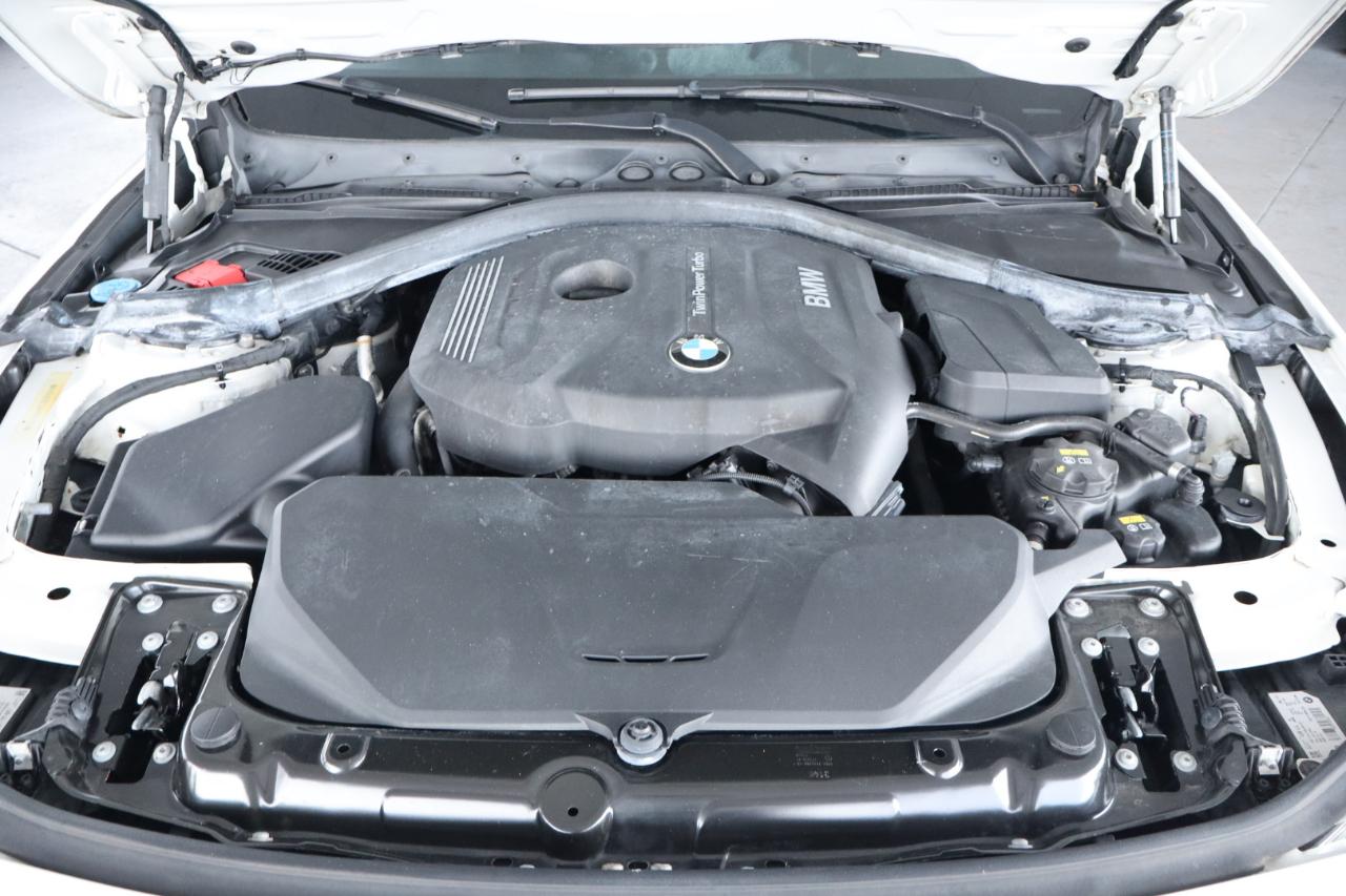 BMW 3 Series 330i xDrive Sedan 2017