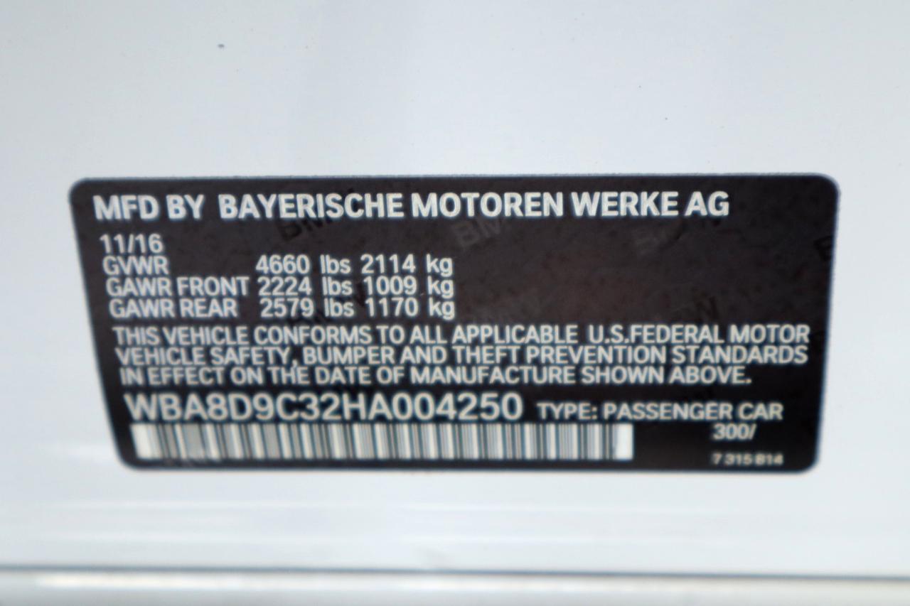 BMW 3 Series 330i xDrive Sedan 2017
