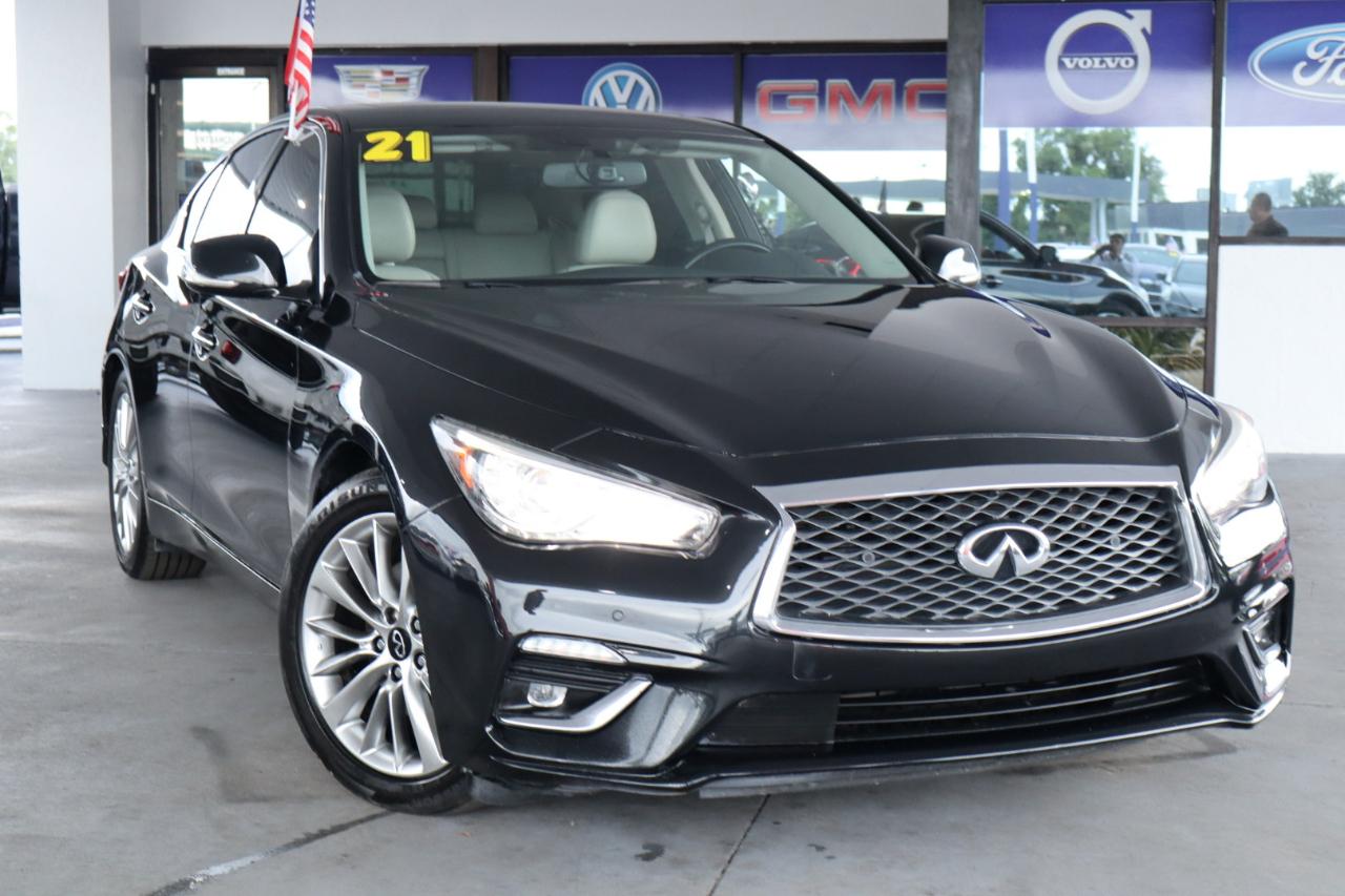 Infiniti Q50 3.0t LUXE RWD 2021