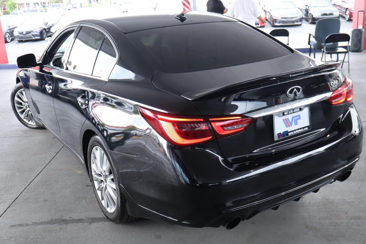 Infiniti Q50 3.0t LUXE RWD 2021
