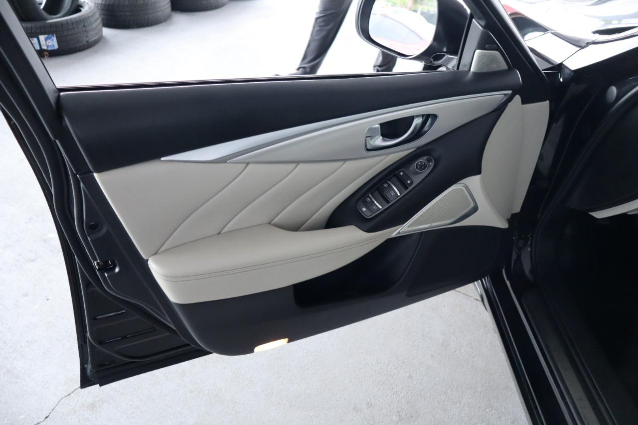 Infiniti Q50 3.0t LUXE RWD 2021