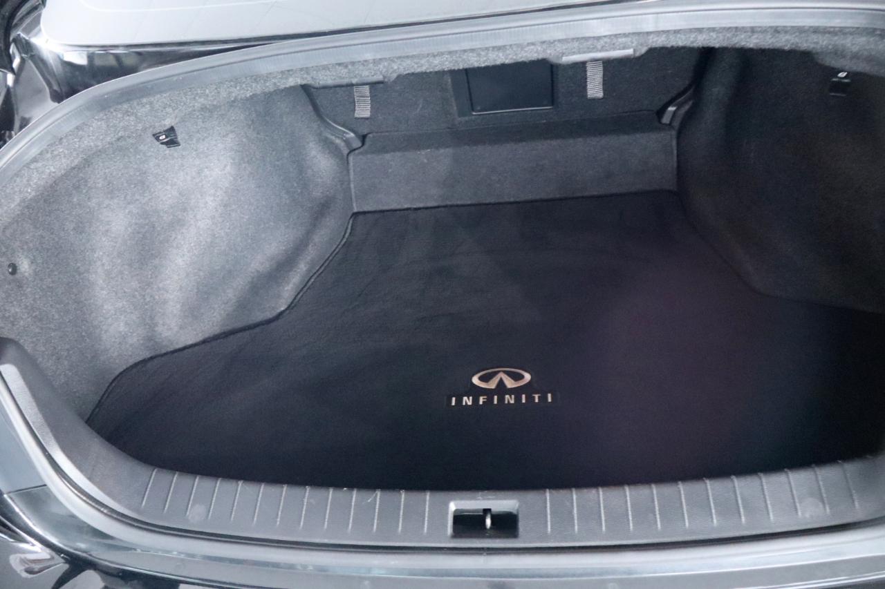 Infiniti Q50 3.0t LUXE RWD 2021