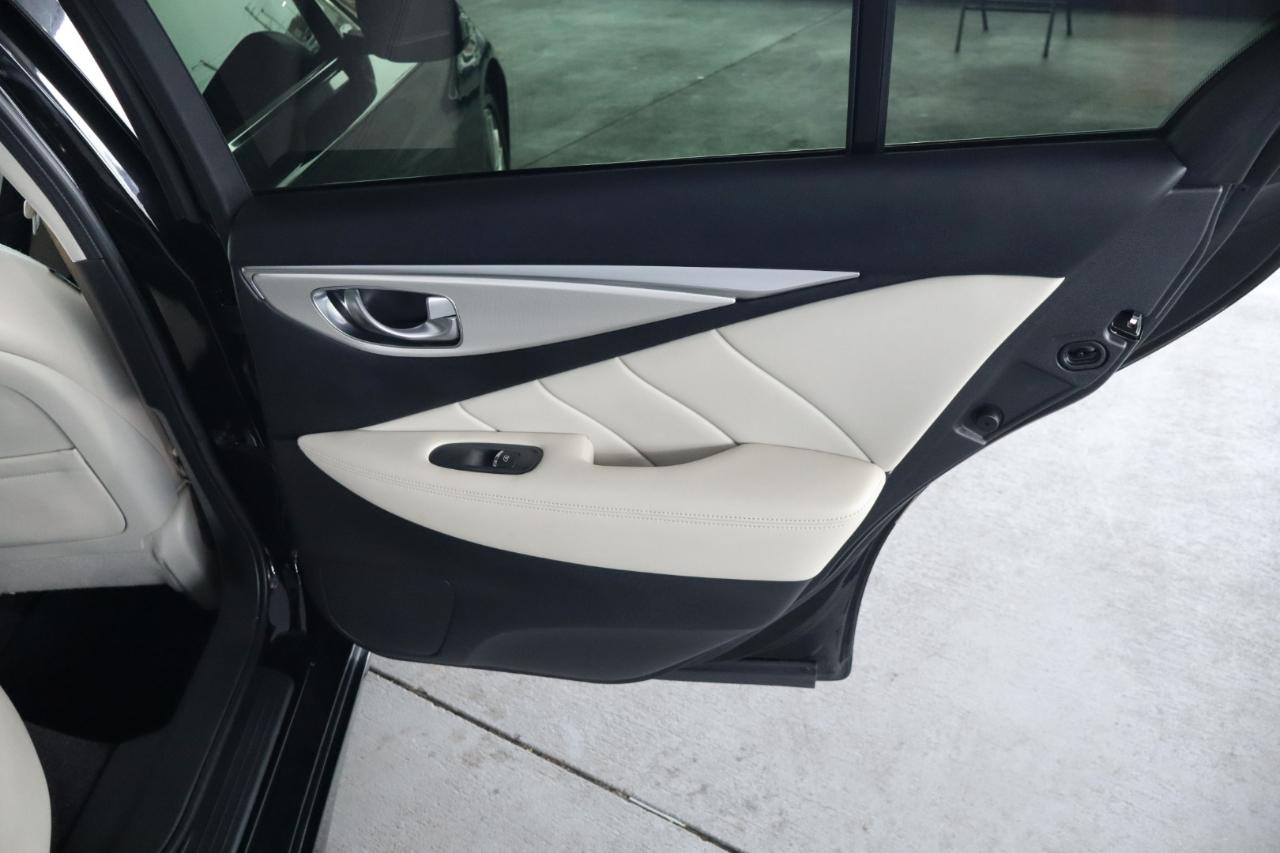Infiniti Q50 3.0t LUXE RWD 2021