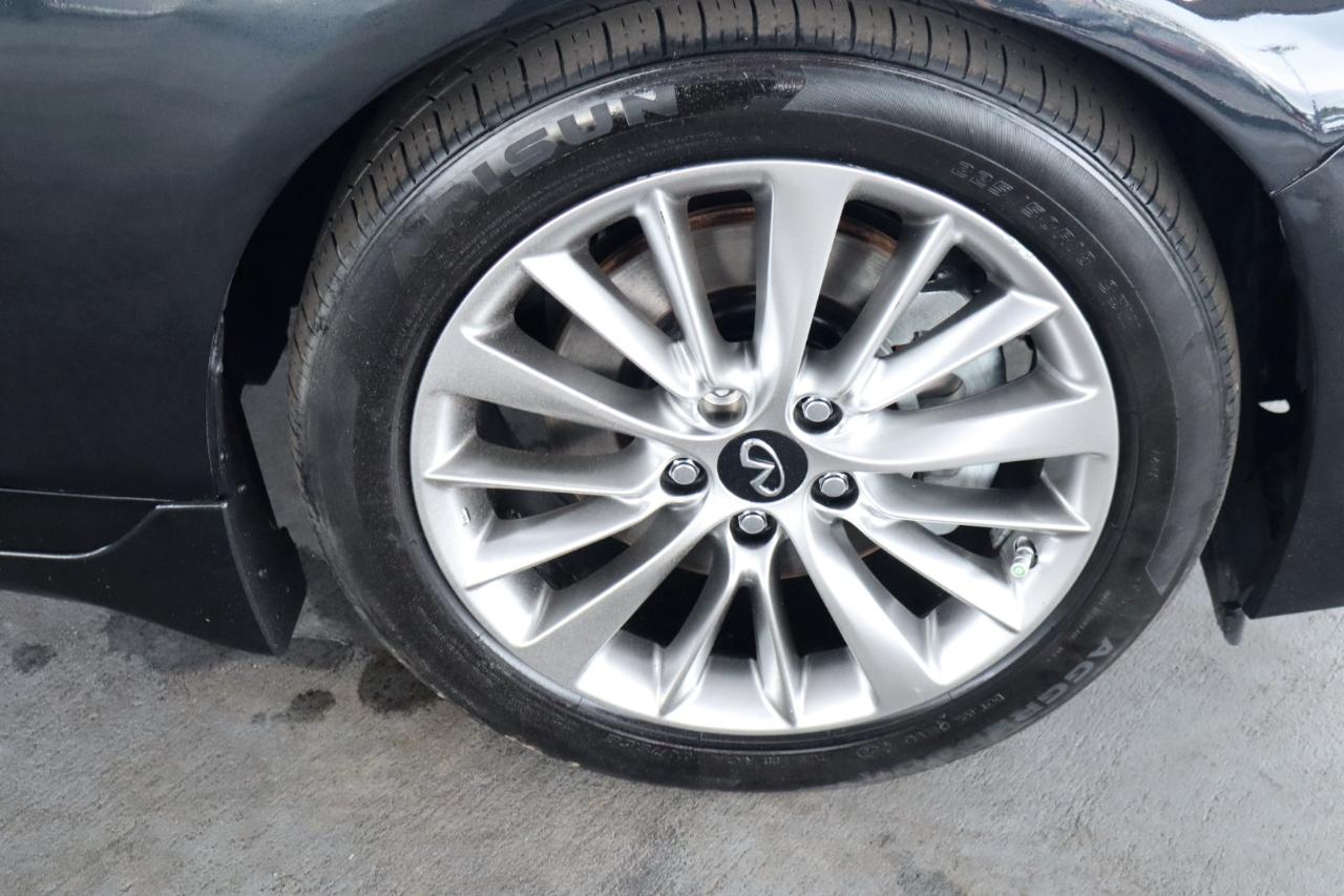 Infiniti Q50 3.0t LUXE RWD 2021