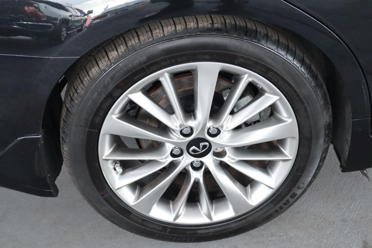 Infiniti Q50 3.0t LUXE RWD 2021