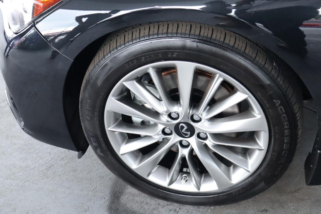 Infiniti Q50 3.0t LUXE RWD 2021