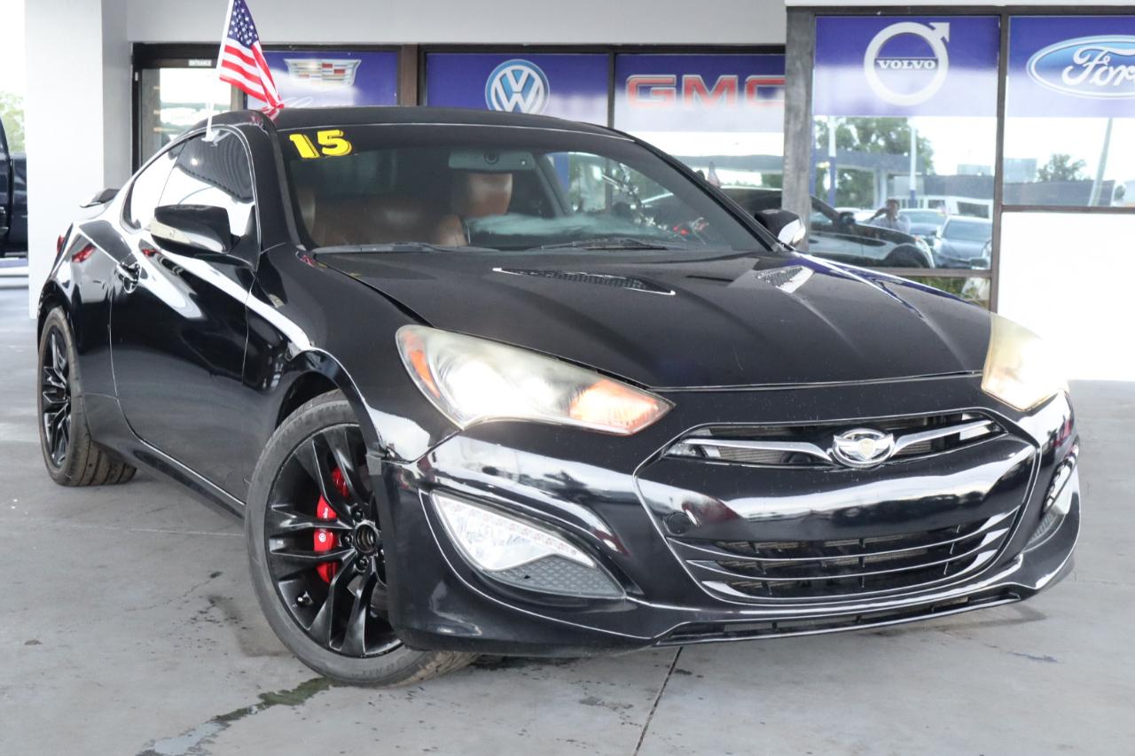 Hyundai Genesis Coupe 2dr 3.8L Man Ultimate w/Tan Seats 2015