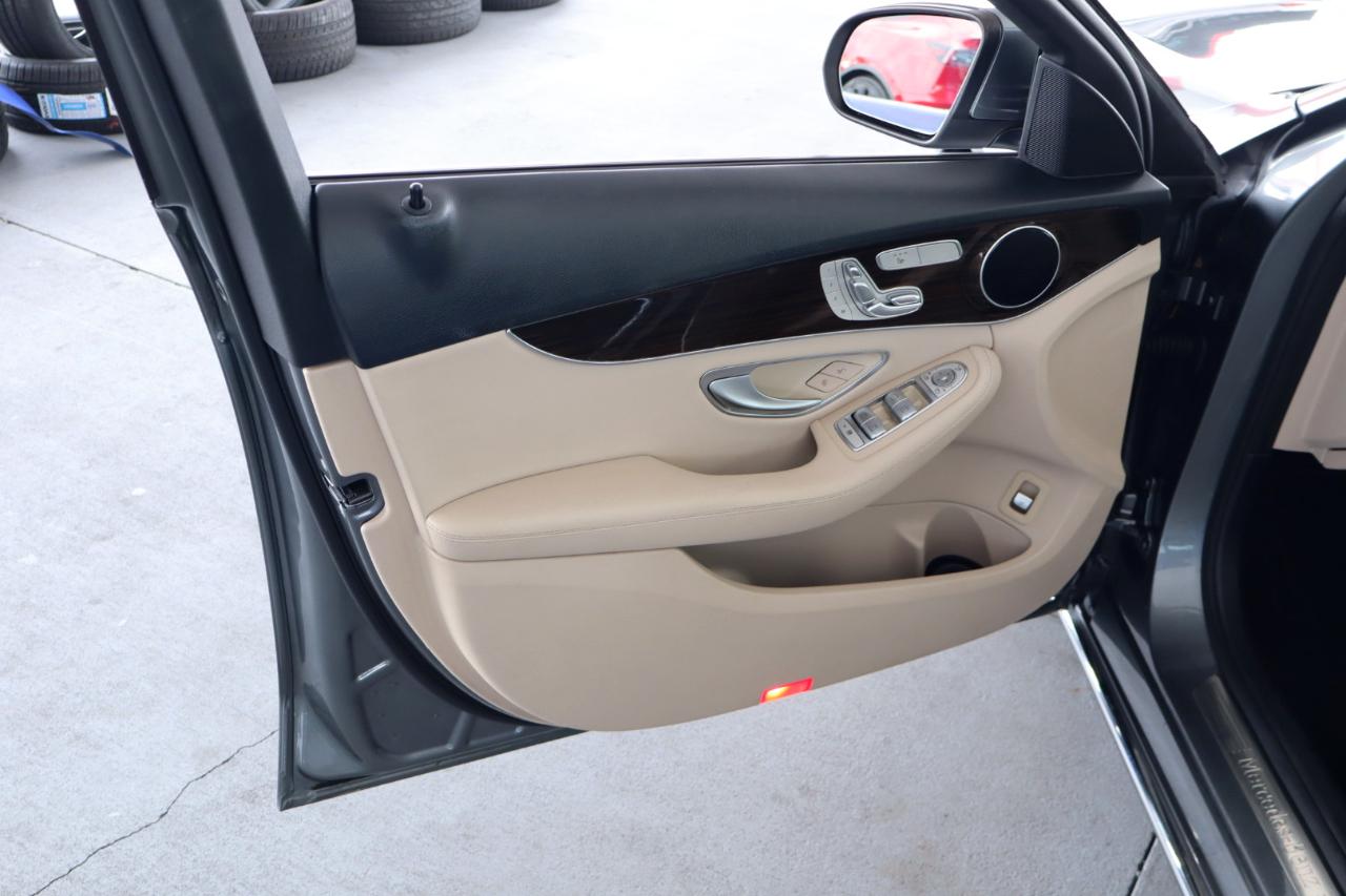 Mercedes-Benz C-Class C 300 Sedan 2017