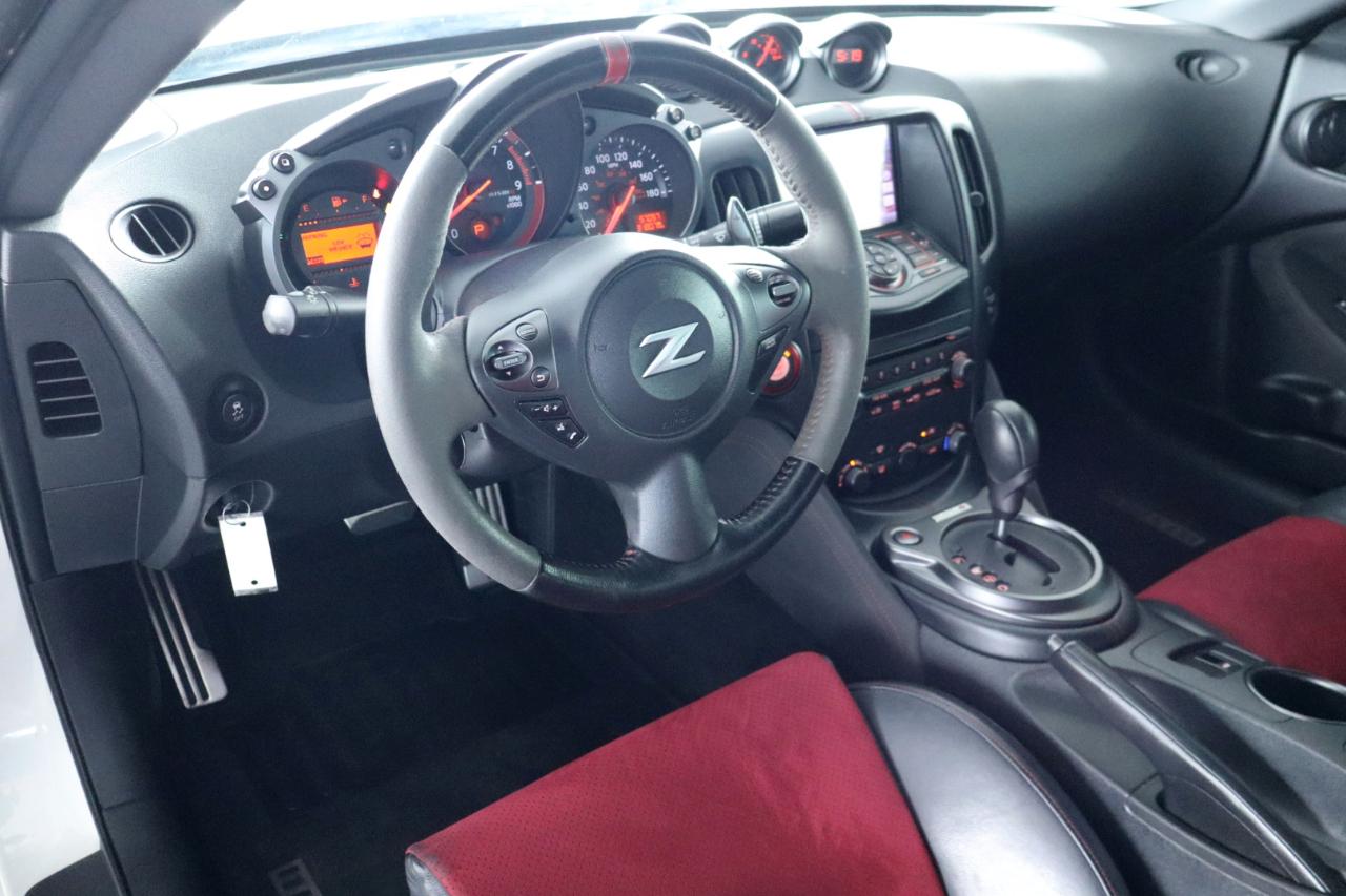 Nissan 370Z Coupe NISMO Auto 2018