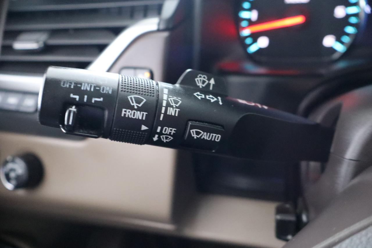 Chevrolet Tahoe 2WD 4dr Premier 2017