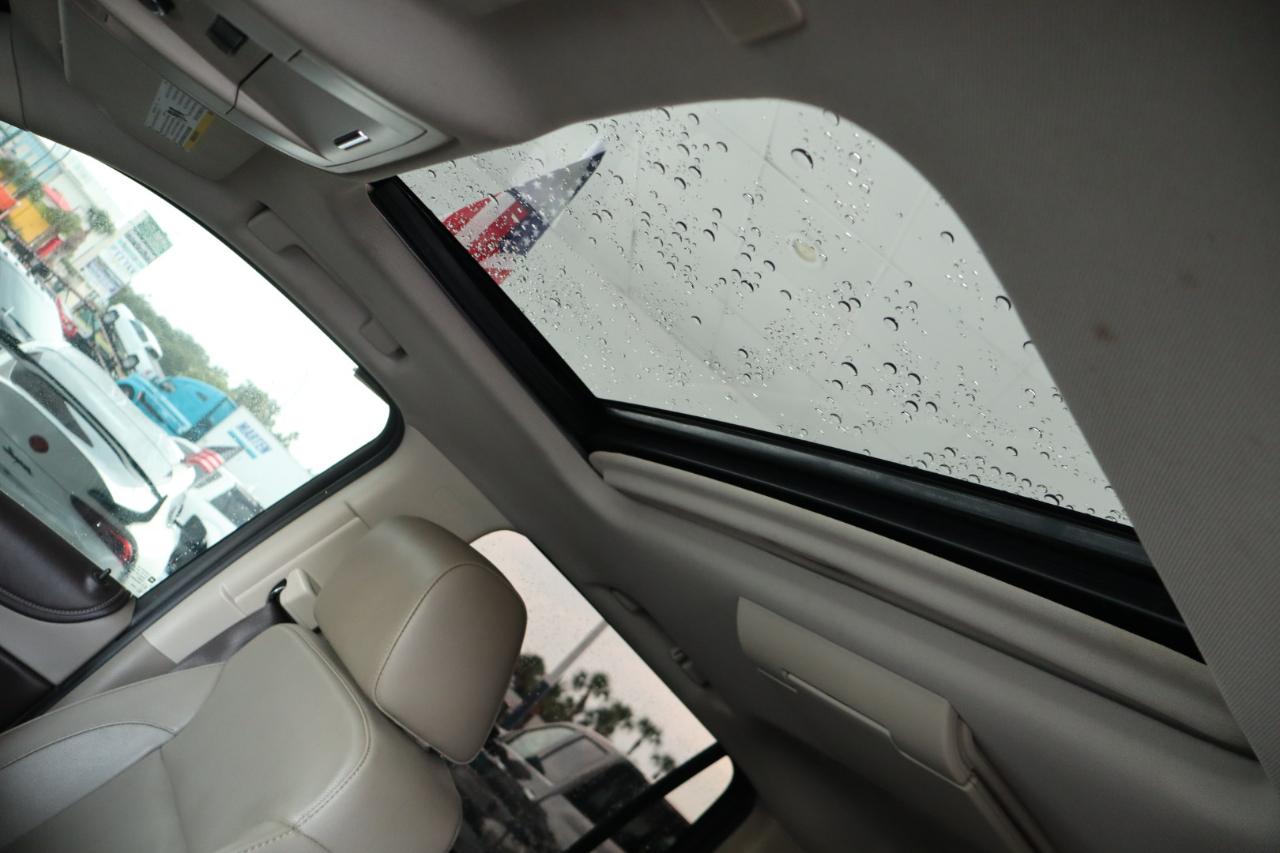 Chevrolet Tahoe 2WD 4dr Premier 2017