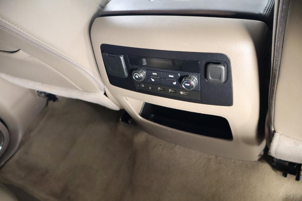 Chevrolet Tahoe 2WD 4dr Premier 2017