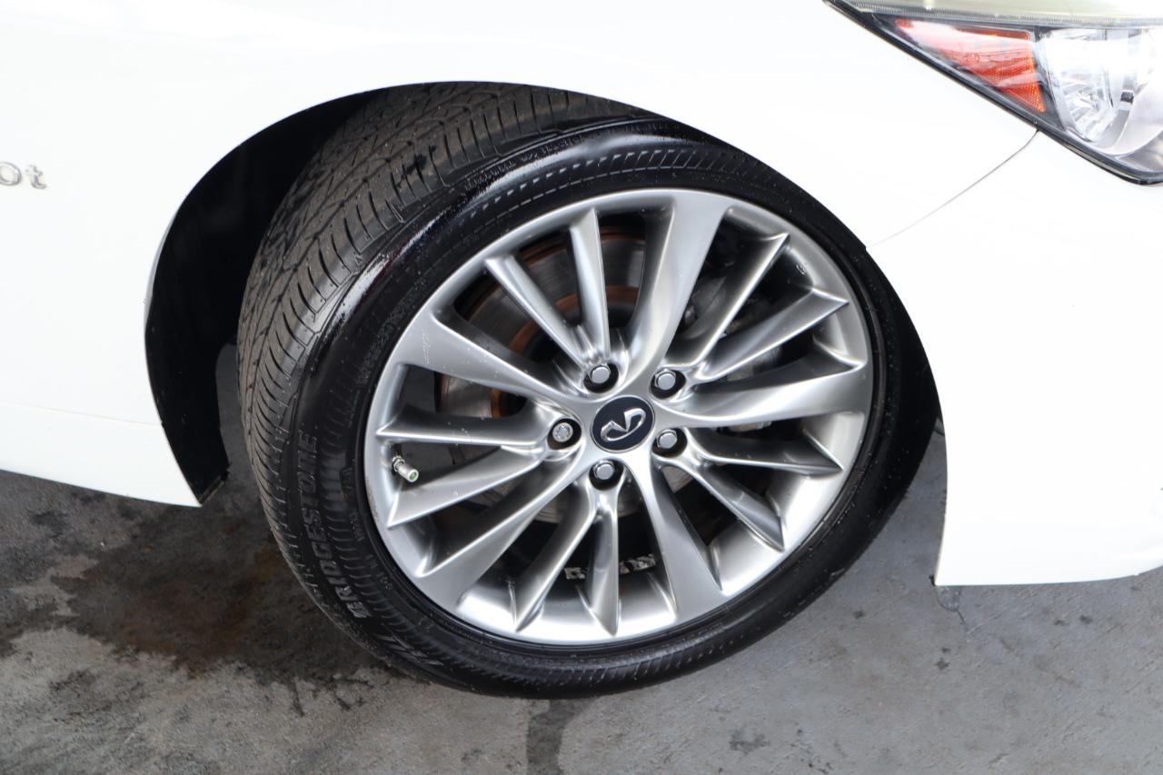 Infiniti Q50 3.0t LUXE RWD 2019