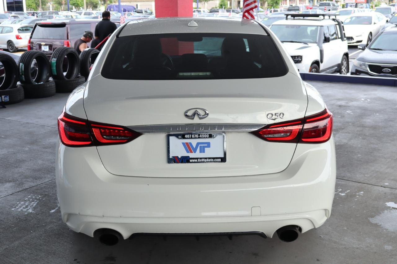 Infiniti Q50 3.0t LUXE RWD 2019