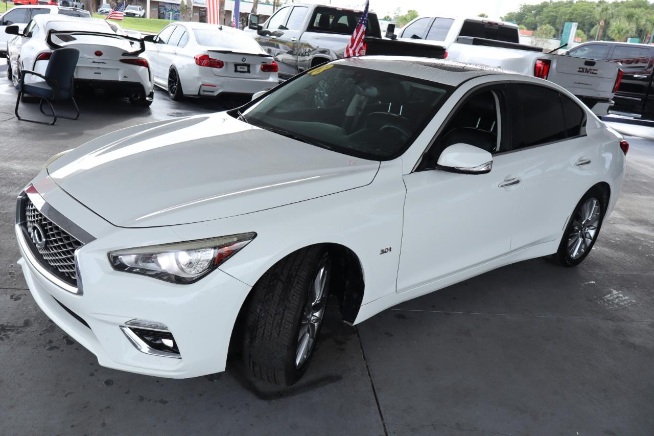 Infiniti Q50 3.0t LUXE RWD 2019