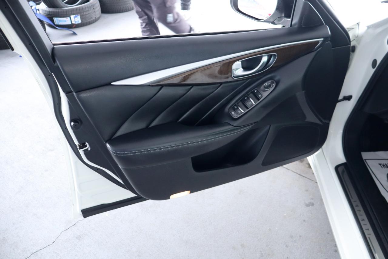Infiniti Q50 3.0t LUXE RWD 2019